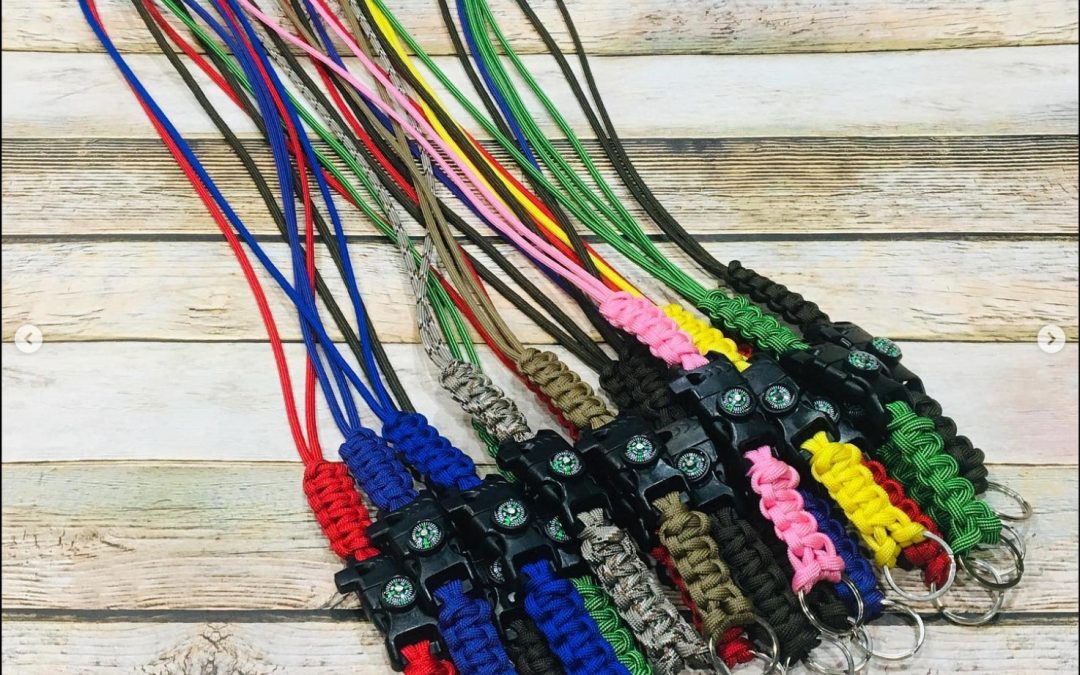 Boom Cabinets – Dog leash demo – lanyard – paracord